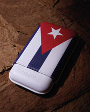 
                      
                        画像をギャラリービューアに読み込む, Elie Bleu Cuban Flag Leather Cigar Case
                      
                    