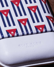 
                      
                        画像をギャラリービューアに読み込む, Elie Bleu Small Cuban Flag Leather Cigar Case
                      
                    