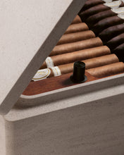 
                      
                        将图片加载到图库查看器，Davidoff Monolith Humidor (120 cigars) - nextCIGAR
                      
                    